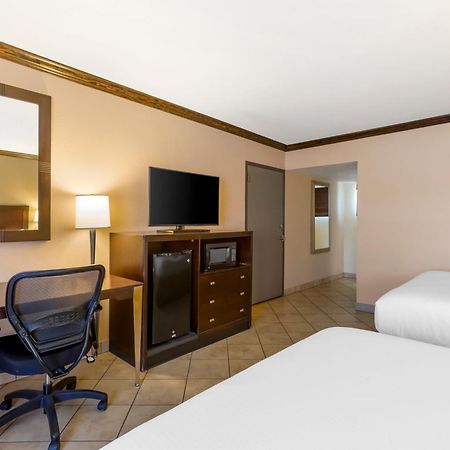 Best Western Plus Raton Hotel Dış mekan fotoğraf