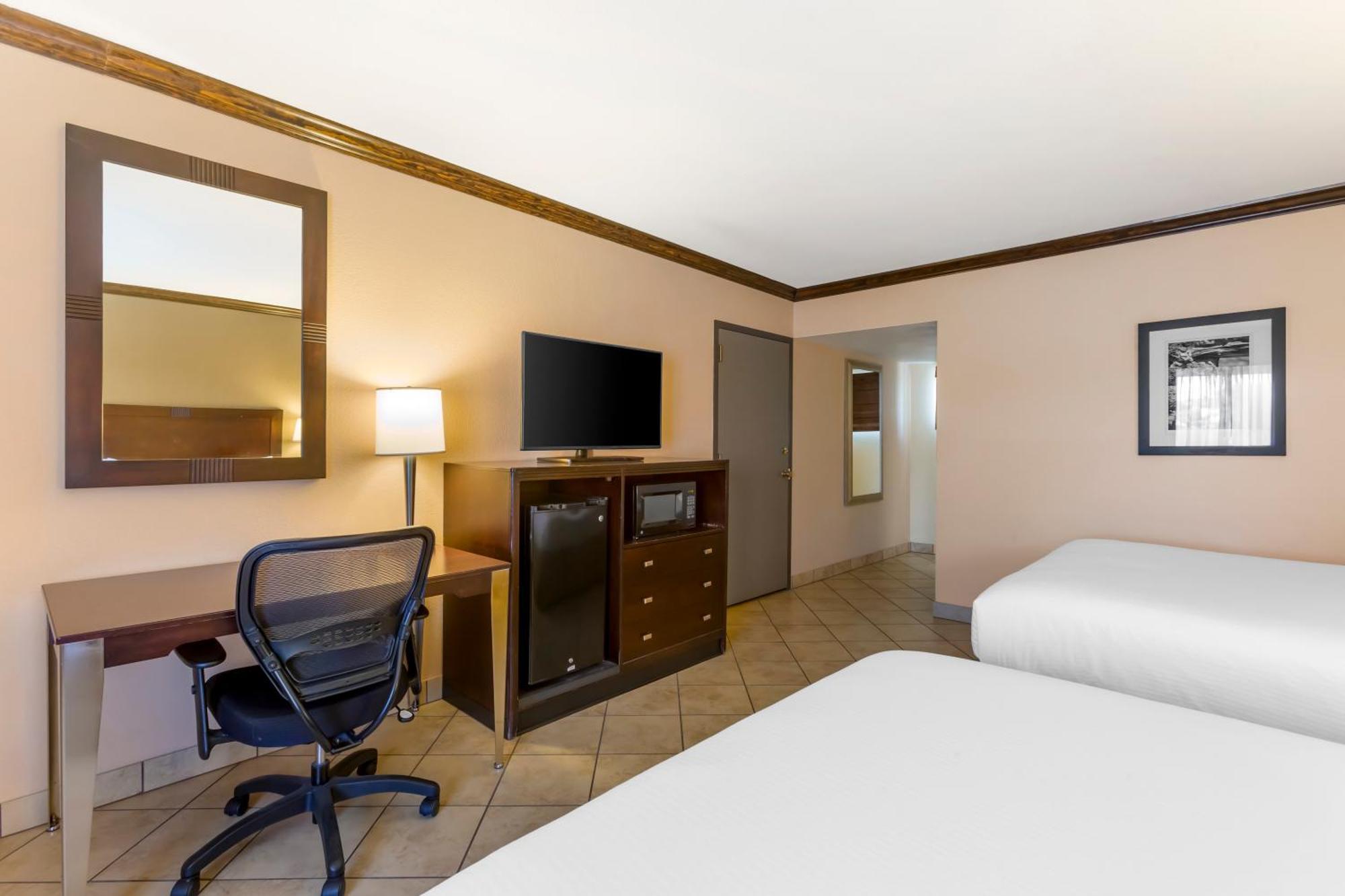 Best Western Plus Raton Hotel Dış mekan fotoğraf